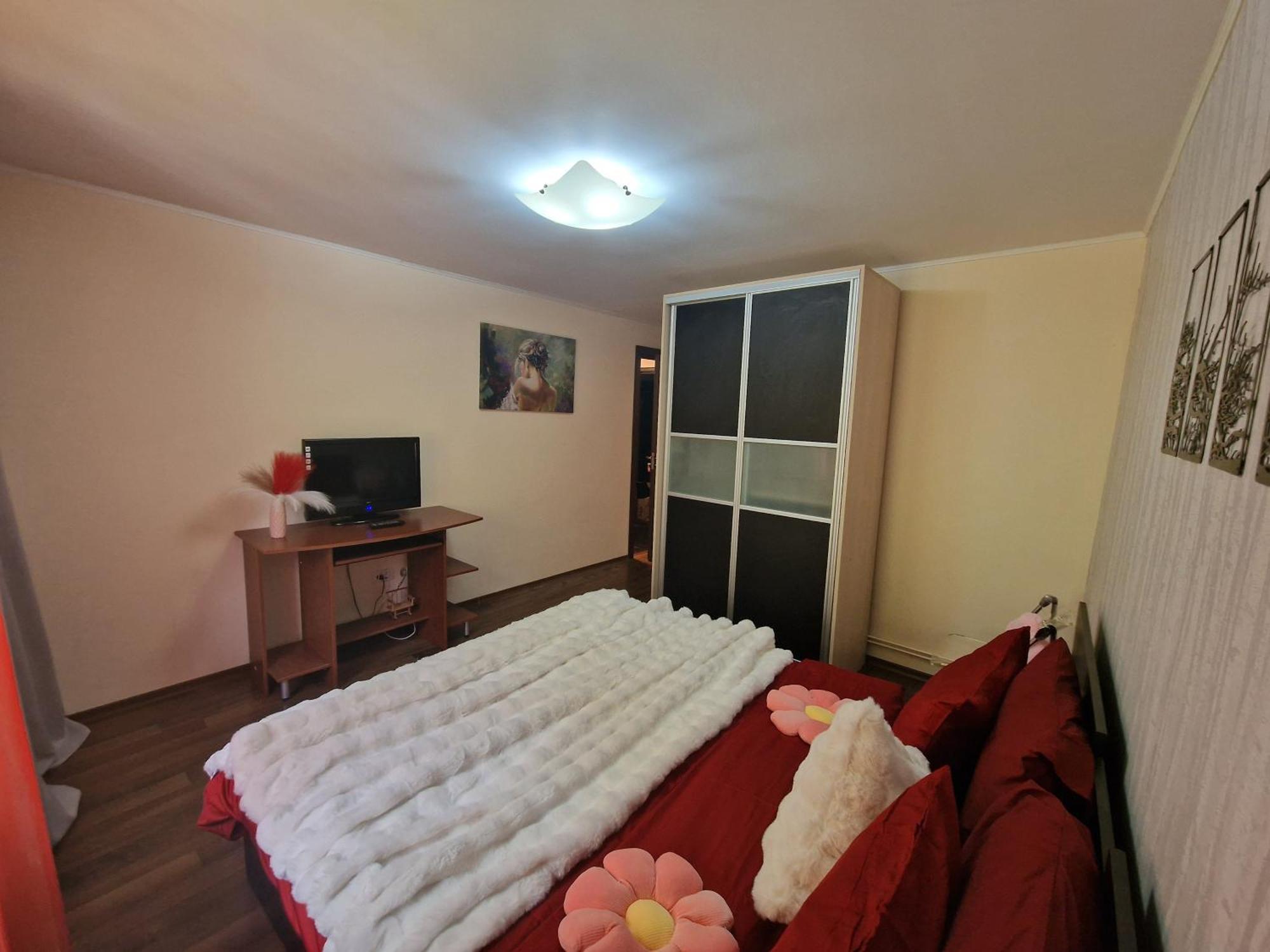 Apartament Red & Yellow Slănic-Moldova Dış mekan fotoğraf