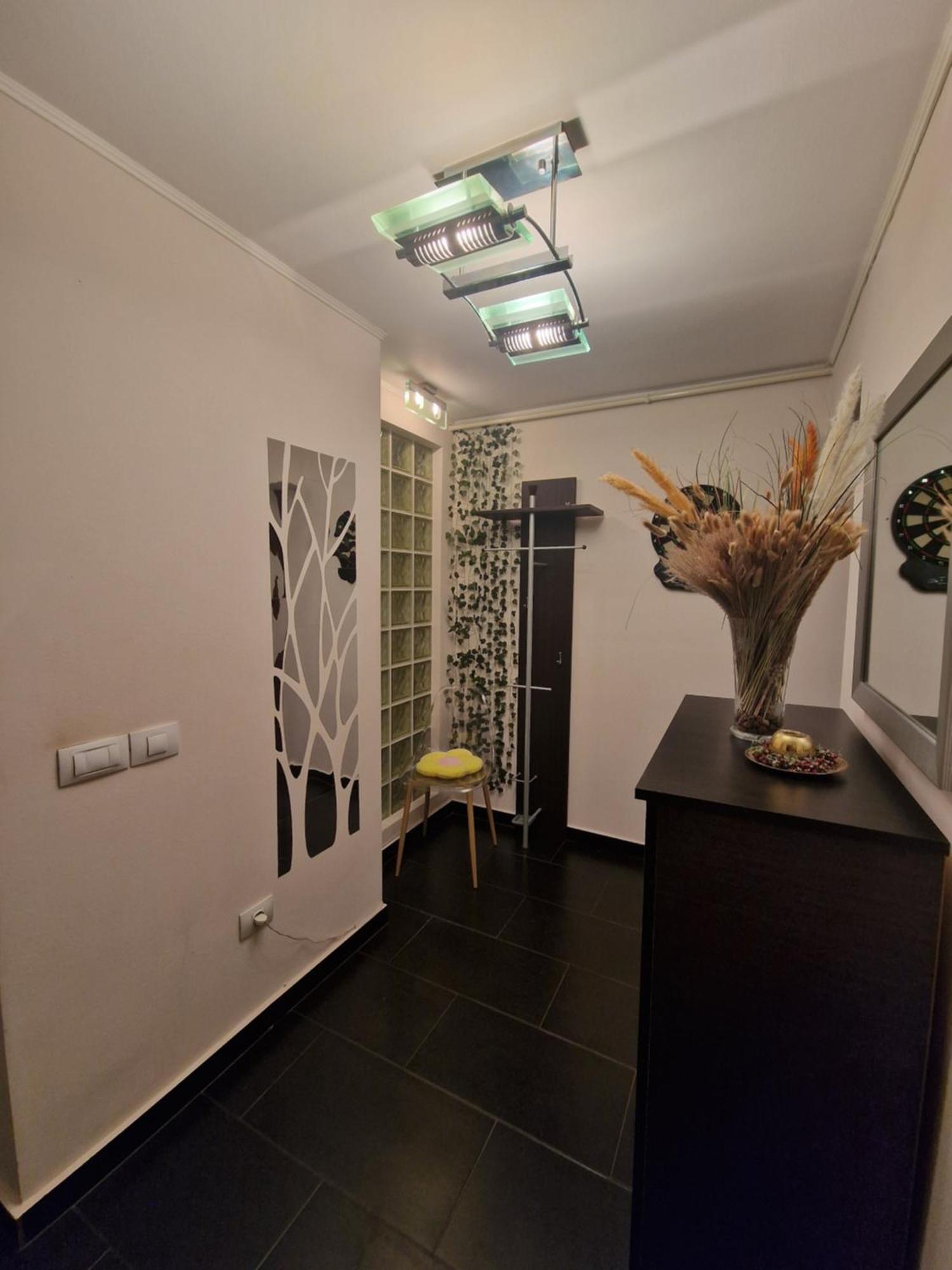 Apartament Red & Yellow Slănic-Moldova Dış mekan fotoğraf