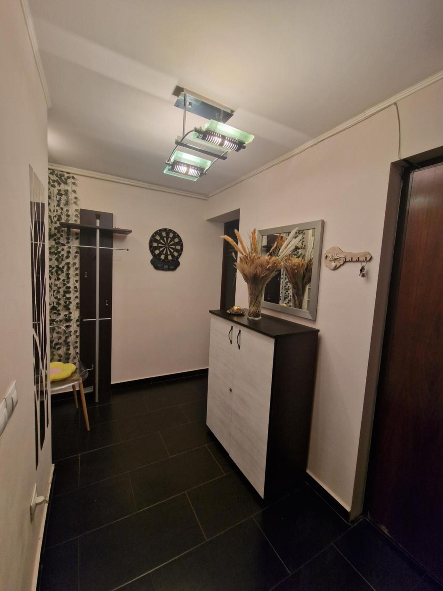 Apartament Red & Yellow Slănic-Moldova Dış mekan fotoğraf